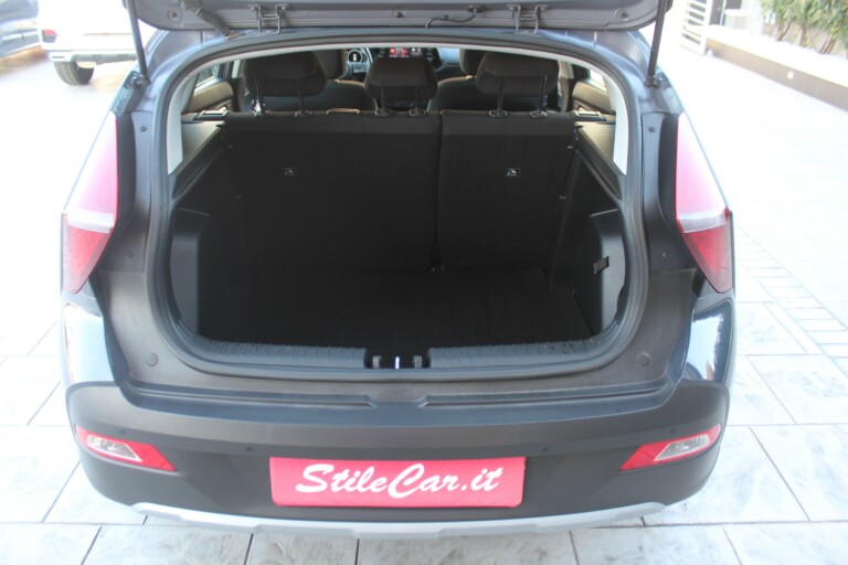 20 Stilecar It Hyundai Bayon Gn741lt