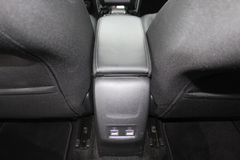21 Stilecar It Peugeot 2008 Gj725yt