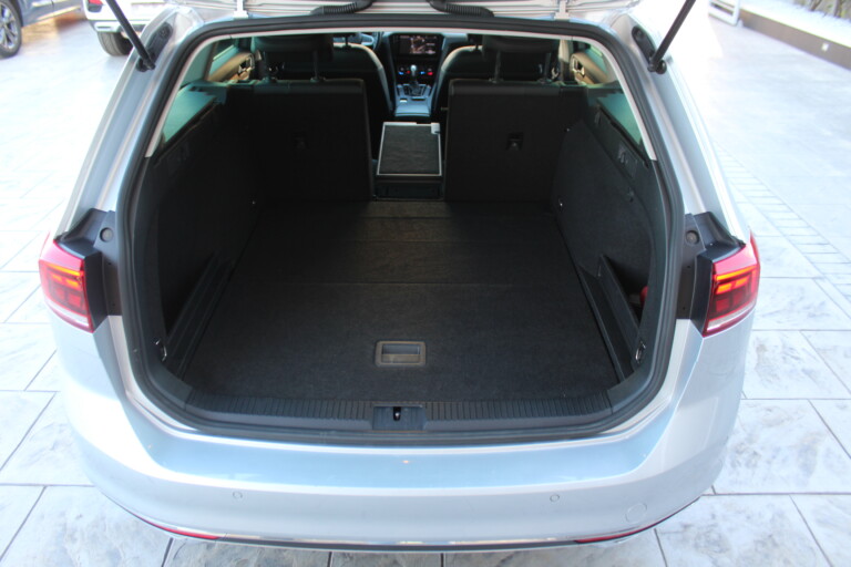 23 Stilecar It Vw Passat Gl448sr