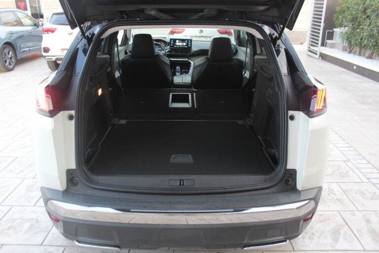 25 Stilecar It Peugeot 3008 Gk234fm