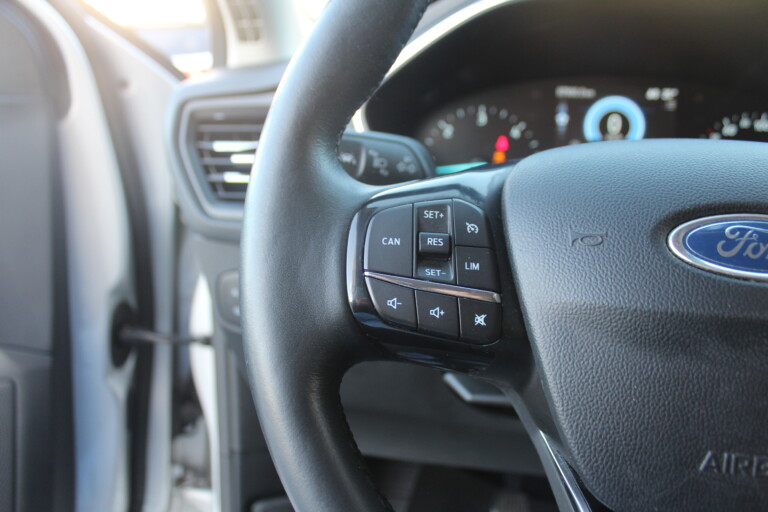 27 Stilecar It Ford Focus Gg785as