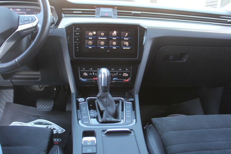 31 Stilecar It Vw Passat Gl448sr
