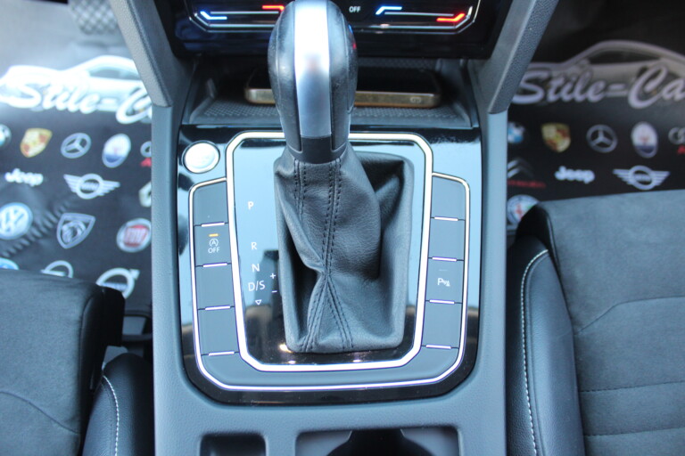 41 Stilecar It Vw Passat Gl448sr